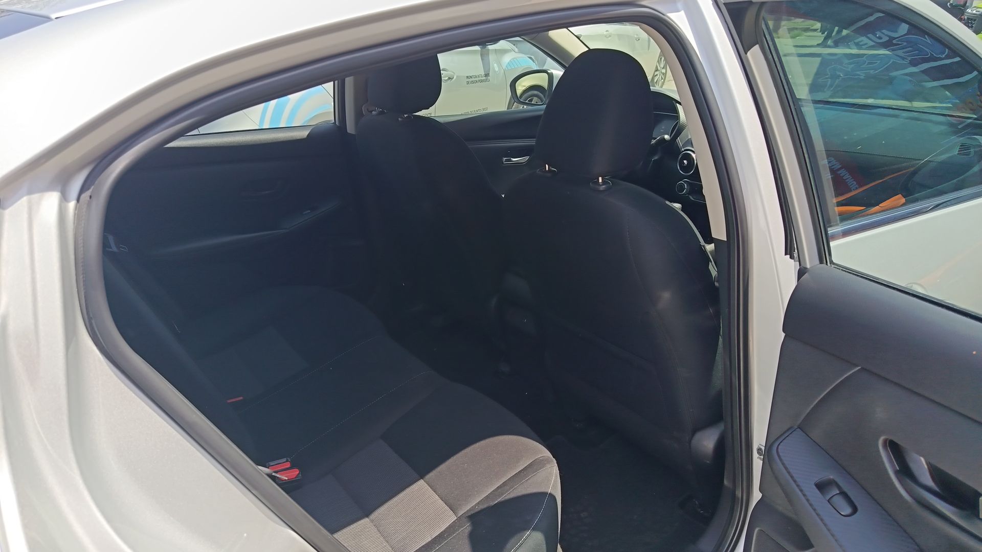 2024 Nissan Sentra 4p Advance L4/2.0 Aut