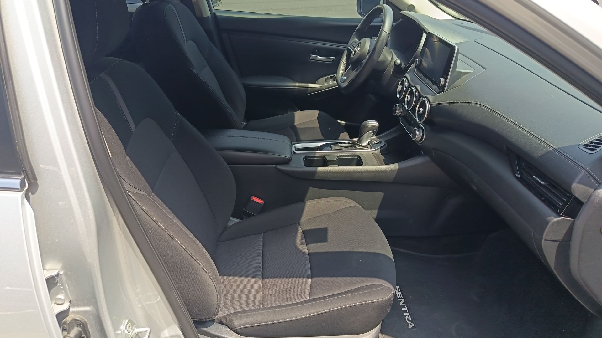 2024 Nissan Sentra 4p Advance L4/2.0 Aut