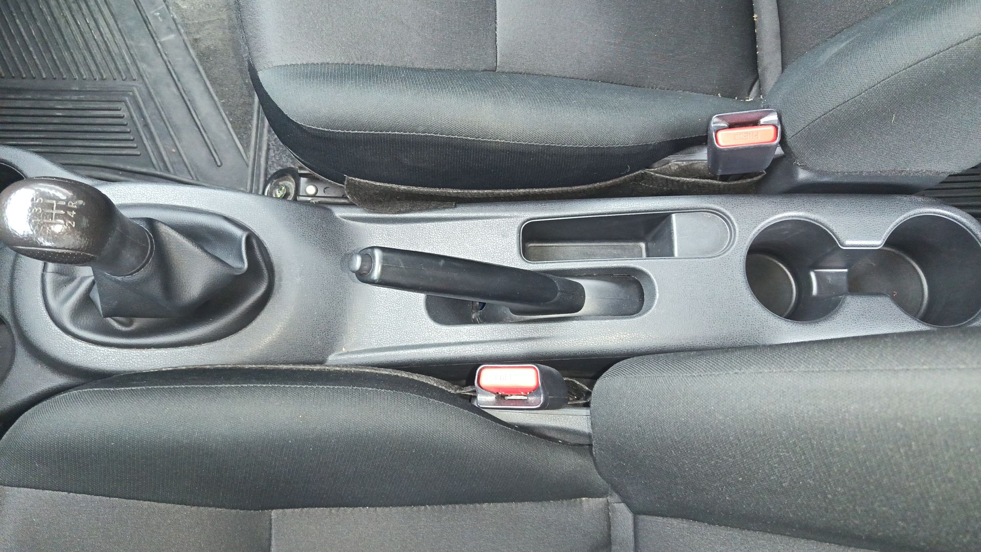 2023 Nissan V-Drive 4p L4/1.6 Man Audio