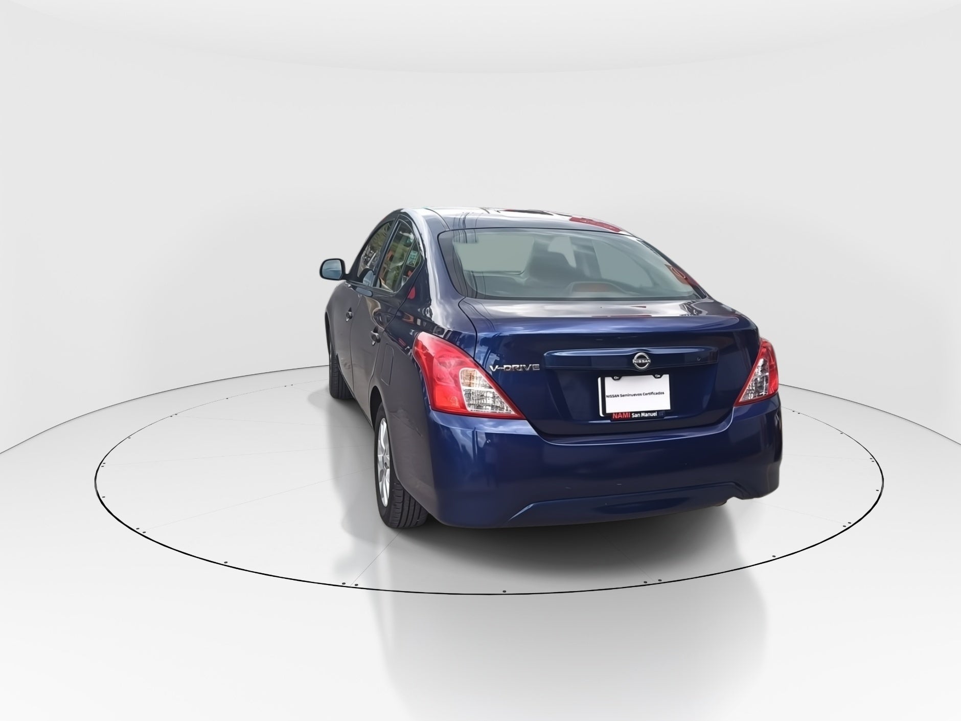 2023 Nissan V-Drive 4p L4/1.6 Man Audio