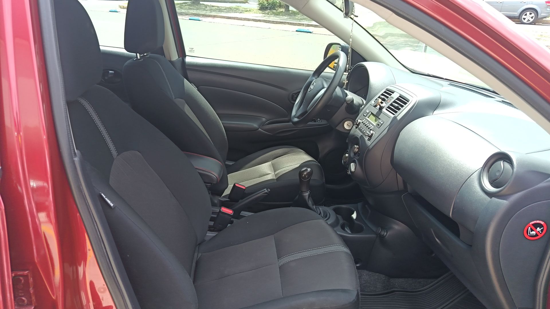 2024 Nissan V-Drive 4p L4/1.6 Man Audio