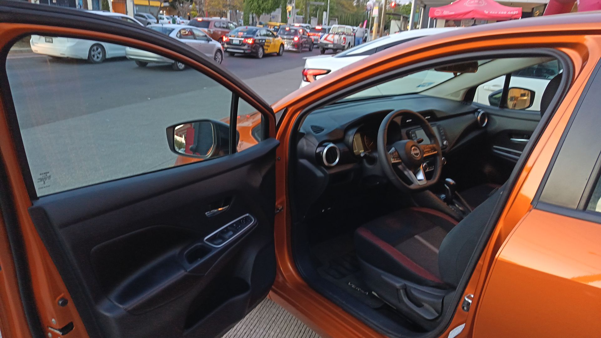 2024 Nissan Versa SR CVT 1.6 LTS