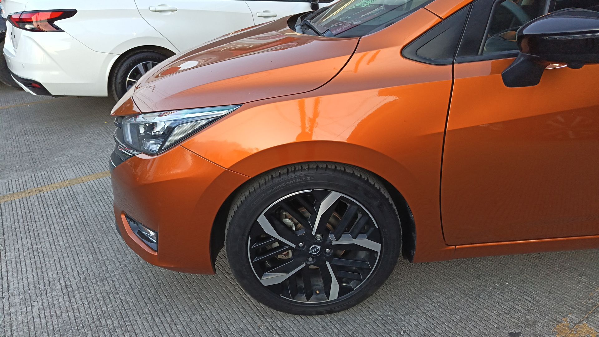 2024 Nissan Versa SR CVT 1.6 LTS