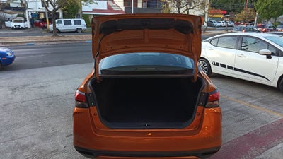 2024 Nissan Versa SR CVT 1.6 LTS