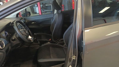 2024 Nissan Versa 4p Advance L4/1.6 Man