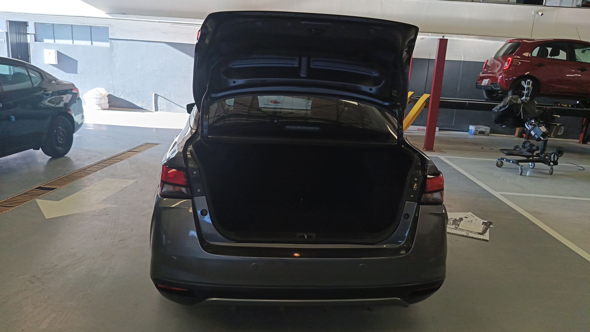 2024 Nissan Versa 4p Advance L4/1.6 Man