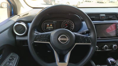 2024 Nissan Versa 4p Advance L4/1.6 Man