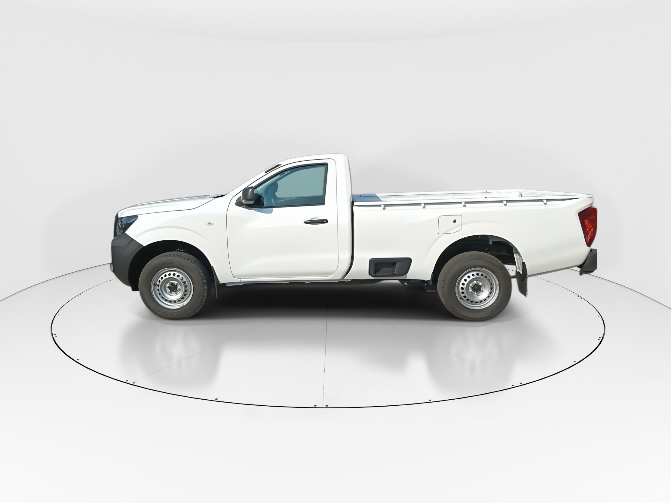 2026 Nissan Pick Up NP300 2p L4/2.5 Man A/A