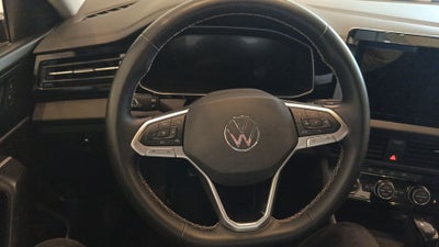 2025 Volkswagen Jetta 4p Confortline L4/1.4/T Aut