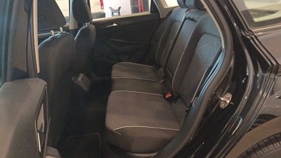 2025 Volkswagen Jetta 4p Confortline L4/1.4/T Aut