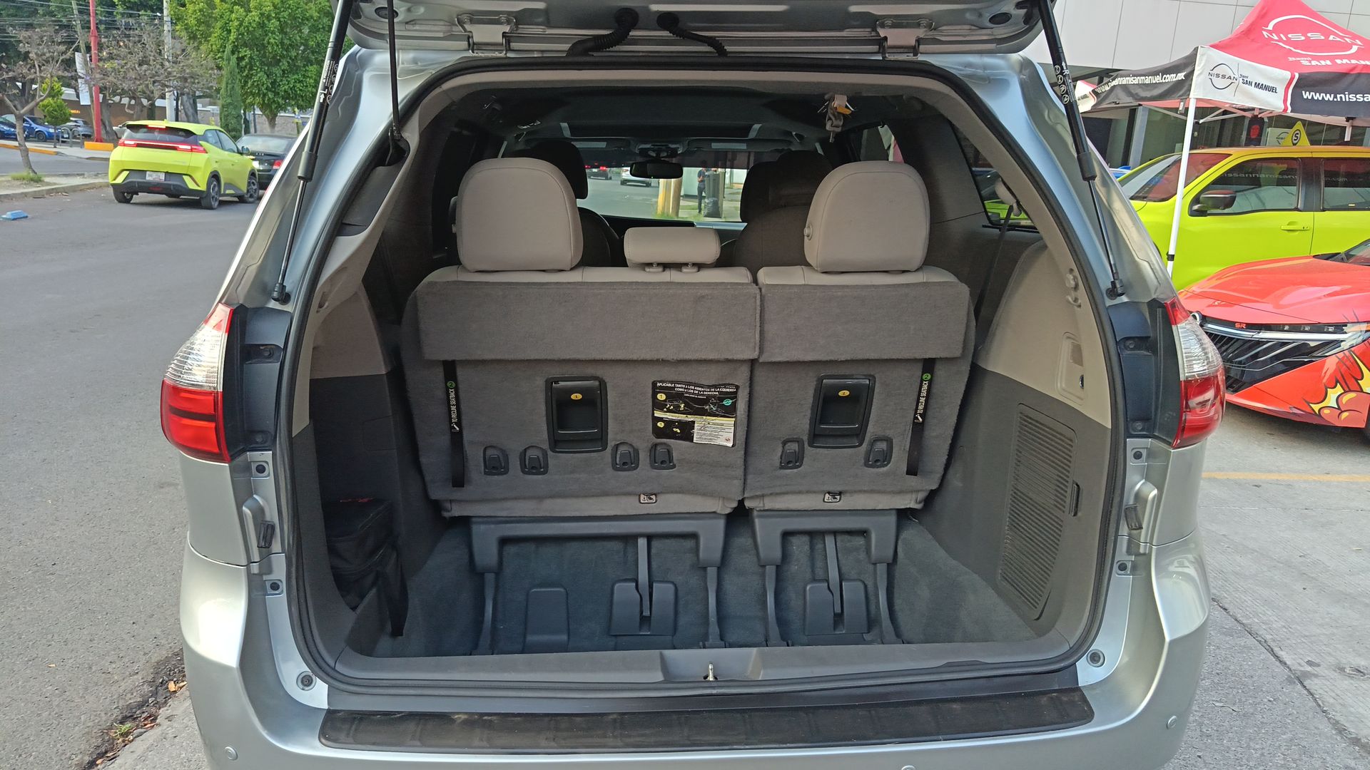 2020 Toyota Sienna 5p XLE V6/3.5 Aut Q/C Piel