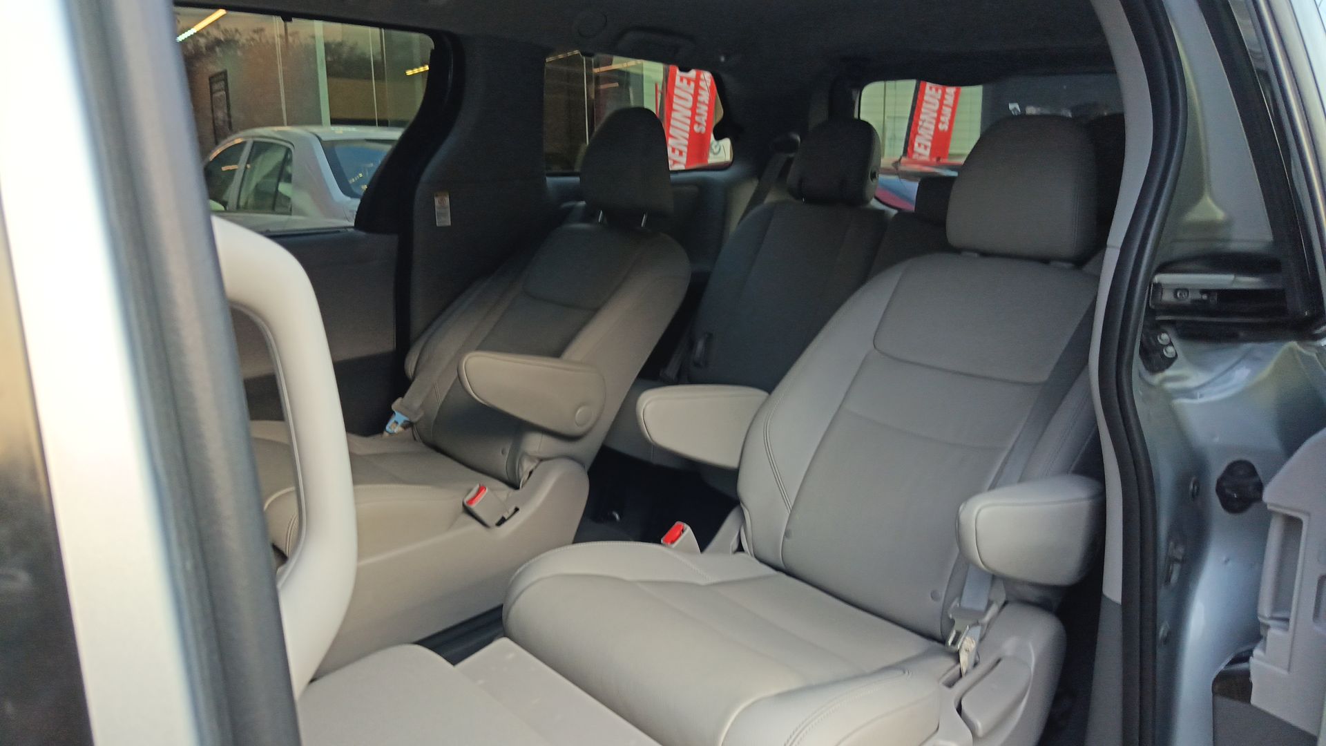 2020 Toyota Sienna 5p XLE V6/3.5 Aut Q/C Piel
