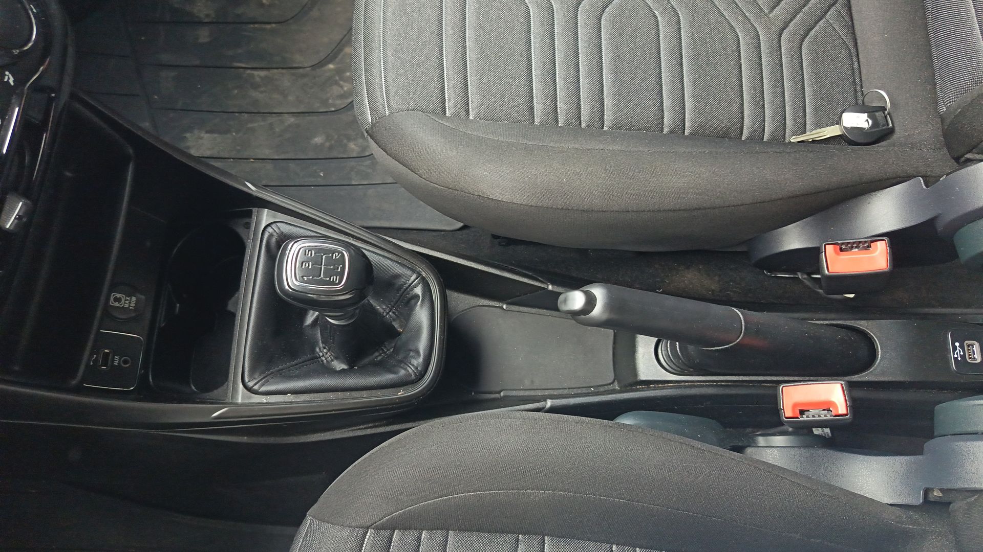 2024 RAM Ram 700 4p Bighorn L4/1.3 Man