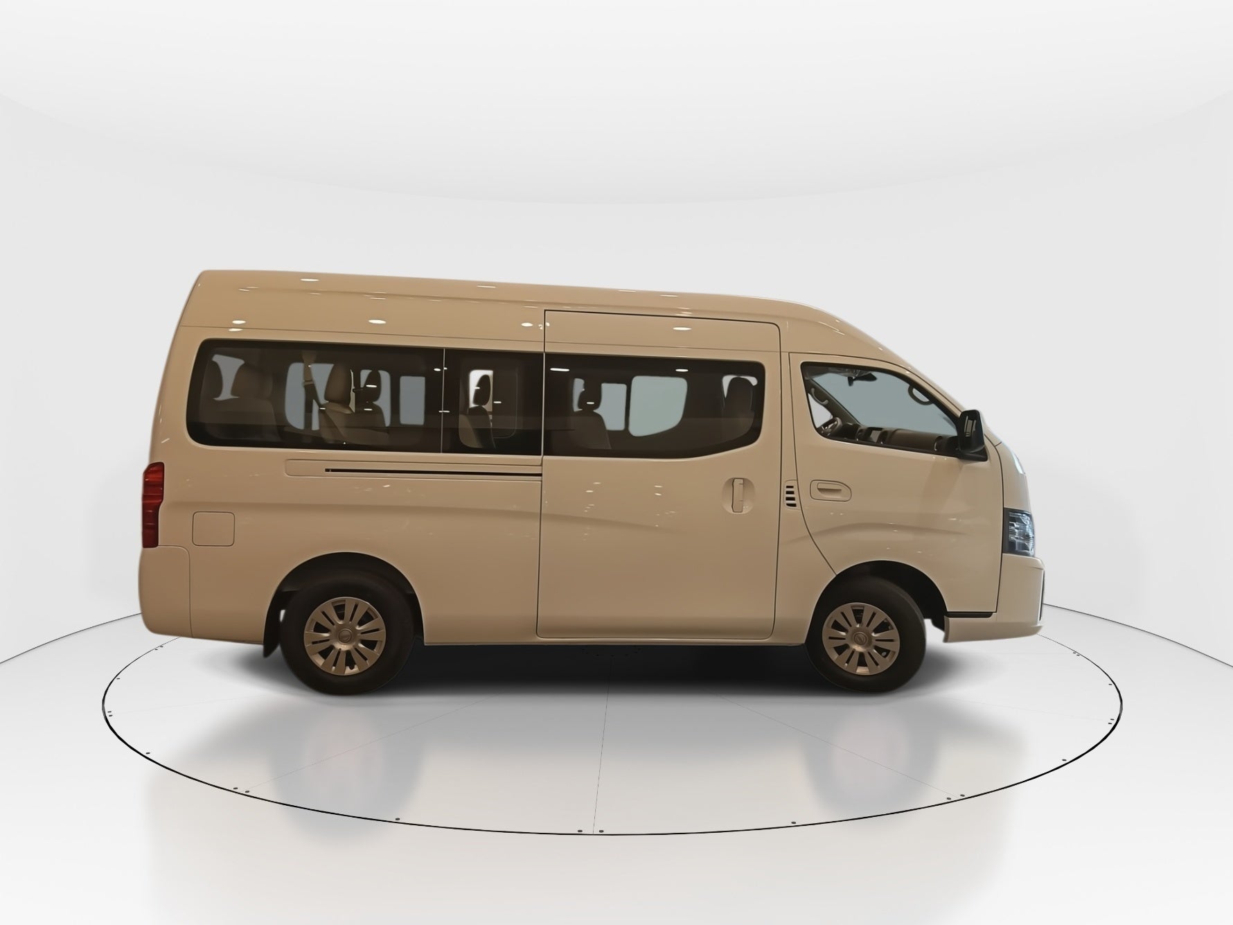 2026 Nissan Urvan URVAN PASAJEROS 4 PUERTAS 14 PAS AMPLIA TM 2.5 LTS