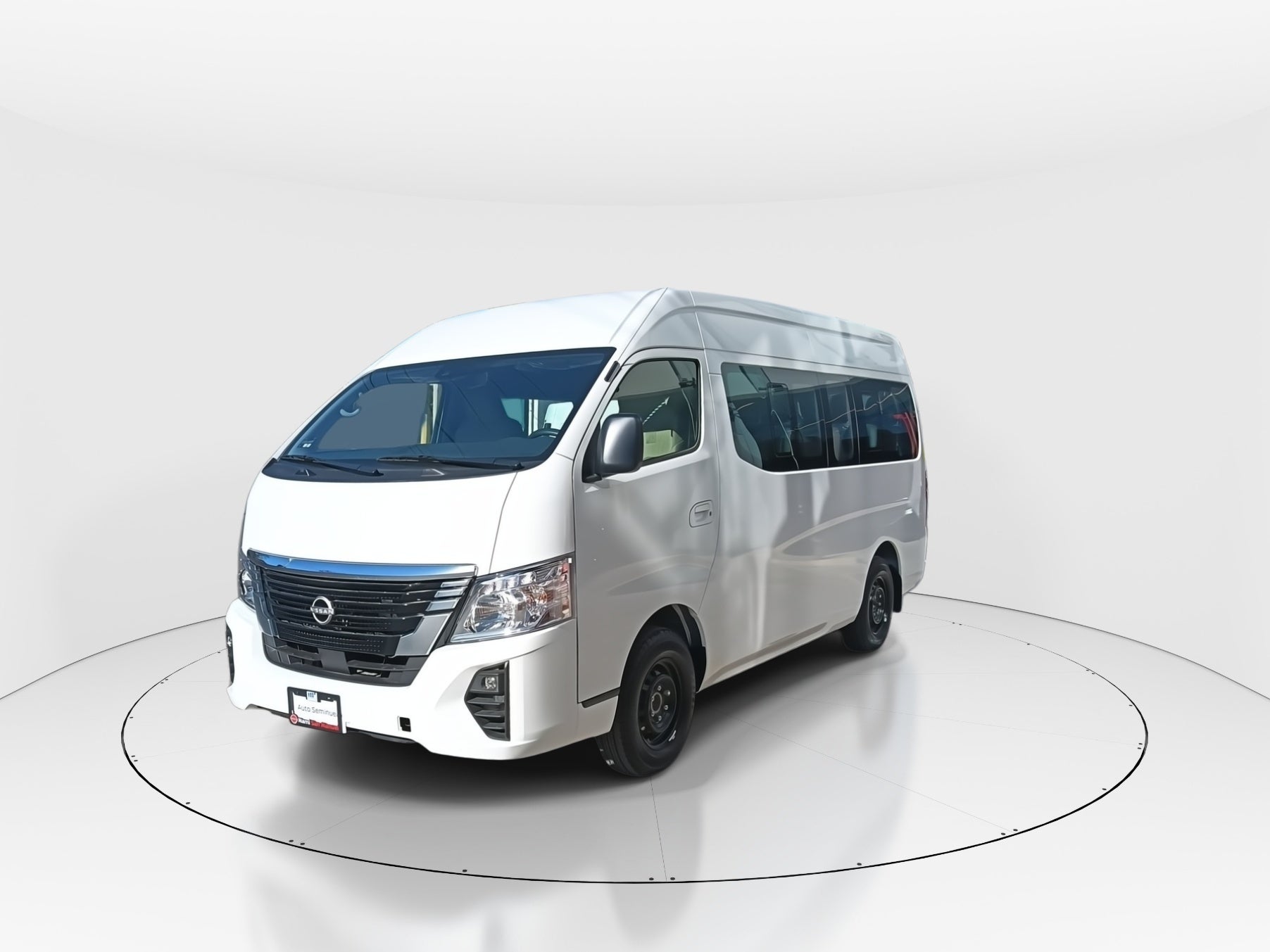 2025 Nissan Urvan 4p Amplia L4/2.5 Man 15/Pas P/Seg