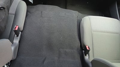 2026 Nissan Urvan 4p Amplia L4/2.5 Man Ventanas
