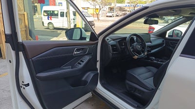 2024 Nissan X-Trail 5p Platinum 3 Row L4/2.5 Aut