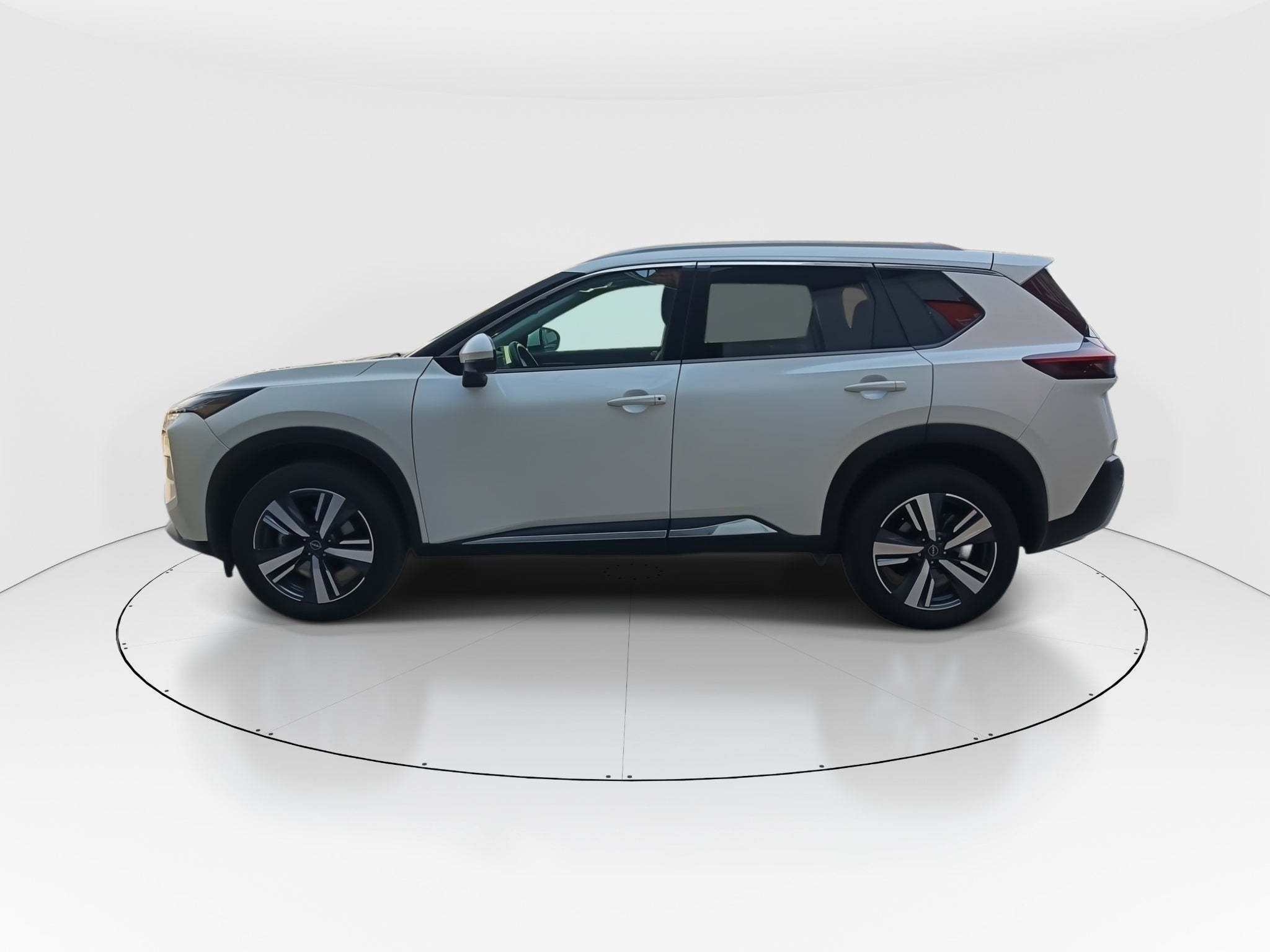 2024 Nissan X-Trail 5p Platinum 3 Row L4/2.5 Aut