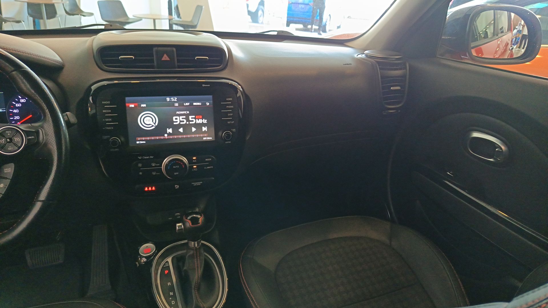 2017 Kia Soul 5p SX L4/1.6 Aut