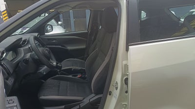 2025 Nissan Magnite 5p Advance L3/1.0/T Man
