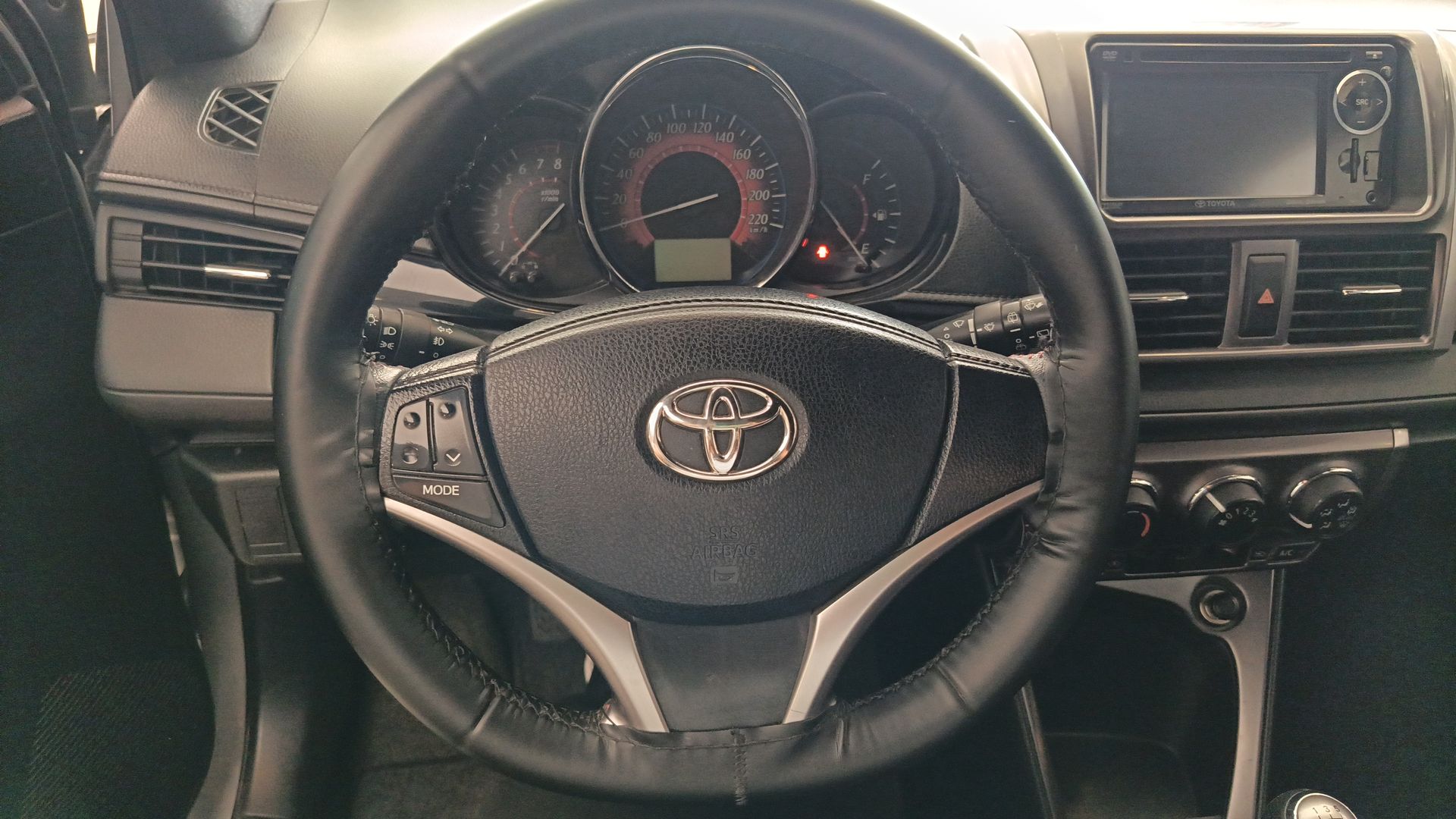2017 Toyota Yaris 5p Hatchback S L4/1.5 Man