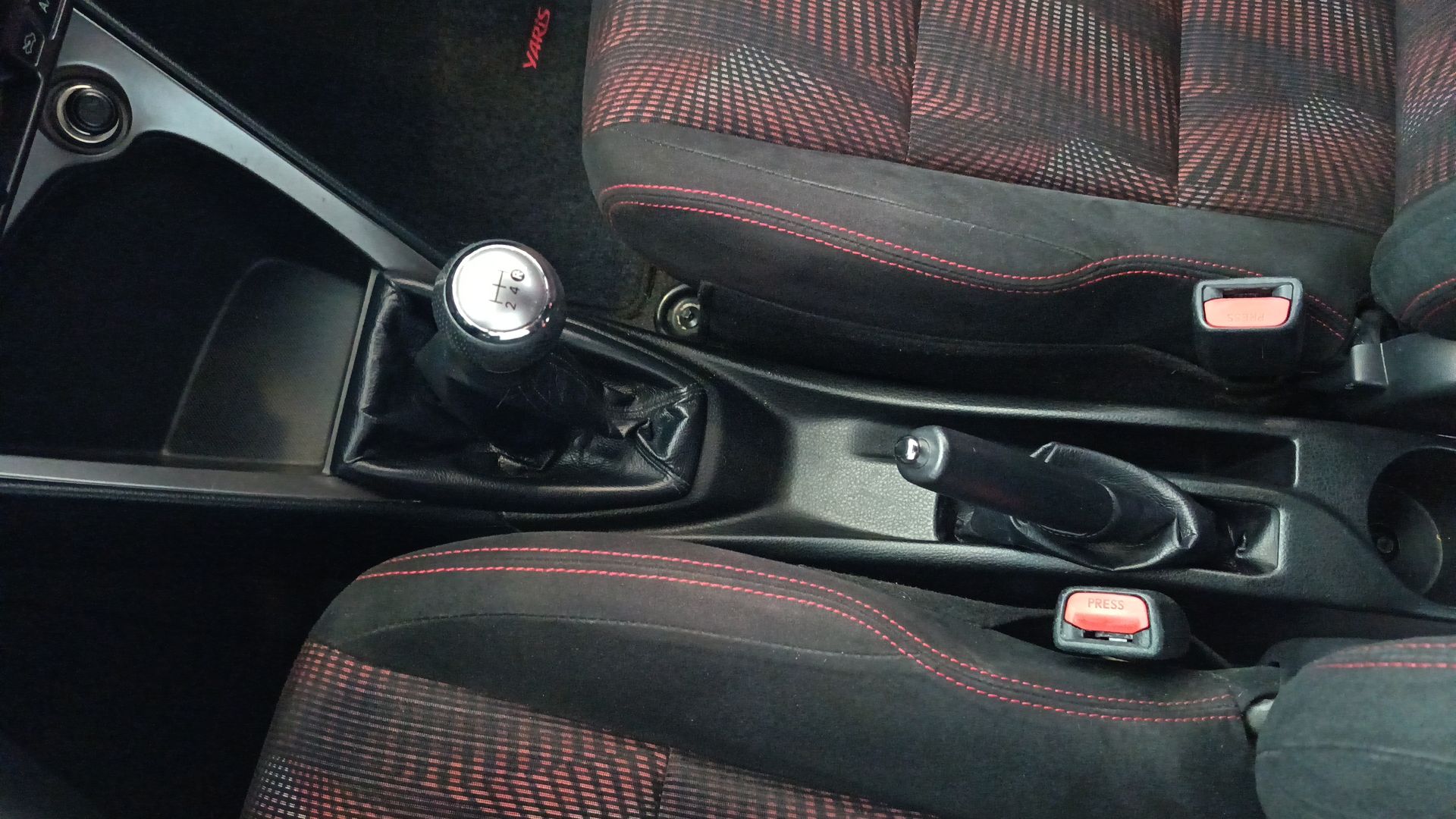 2017 Toyota Yaris 5p Hatchback S L4/1.5 Man