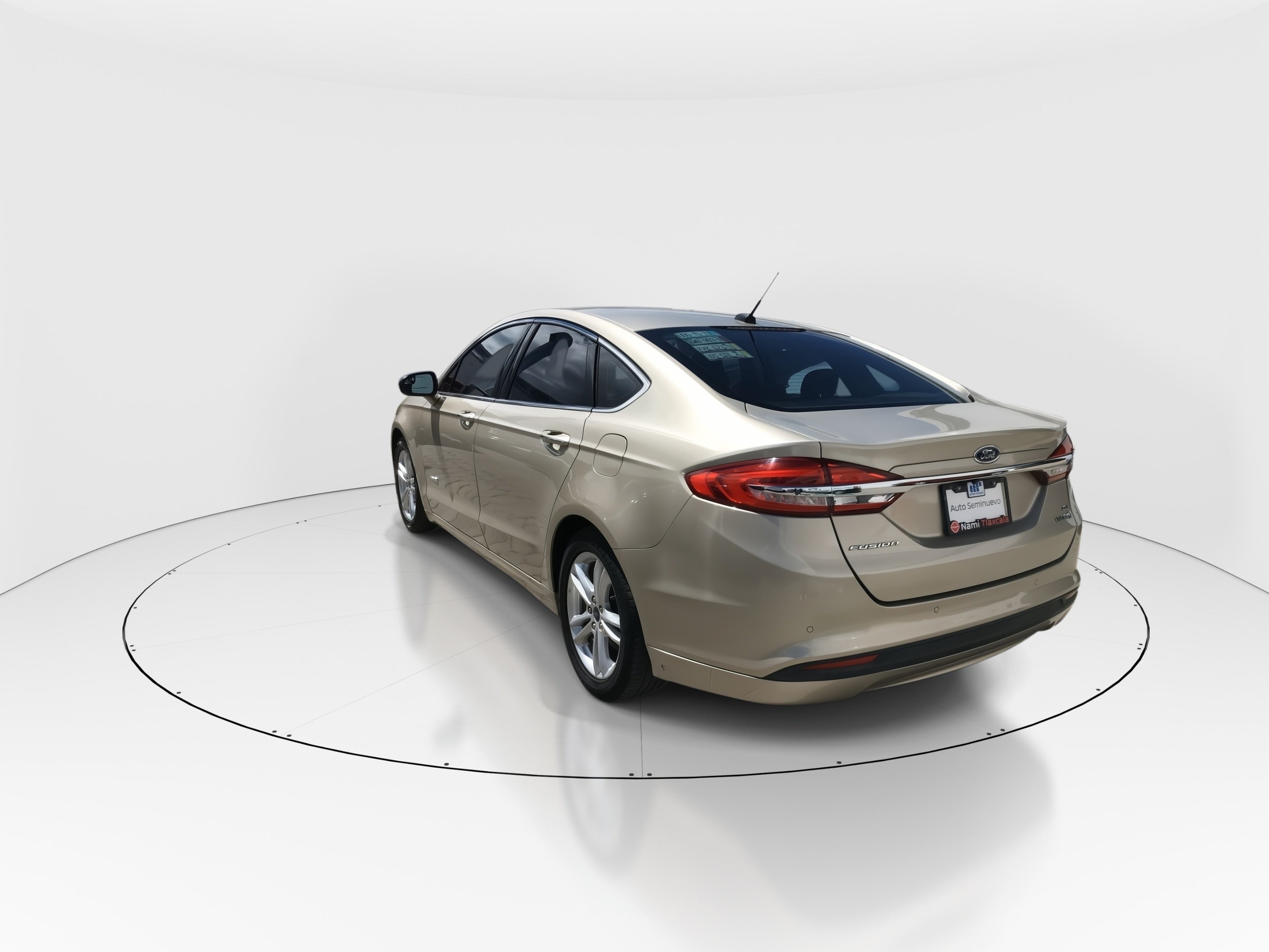 2018 Ford Fusion 4p SE Luxury Hibrido Aut