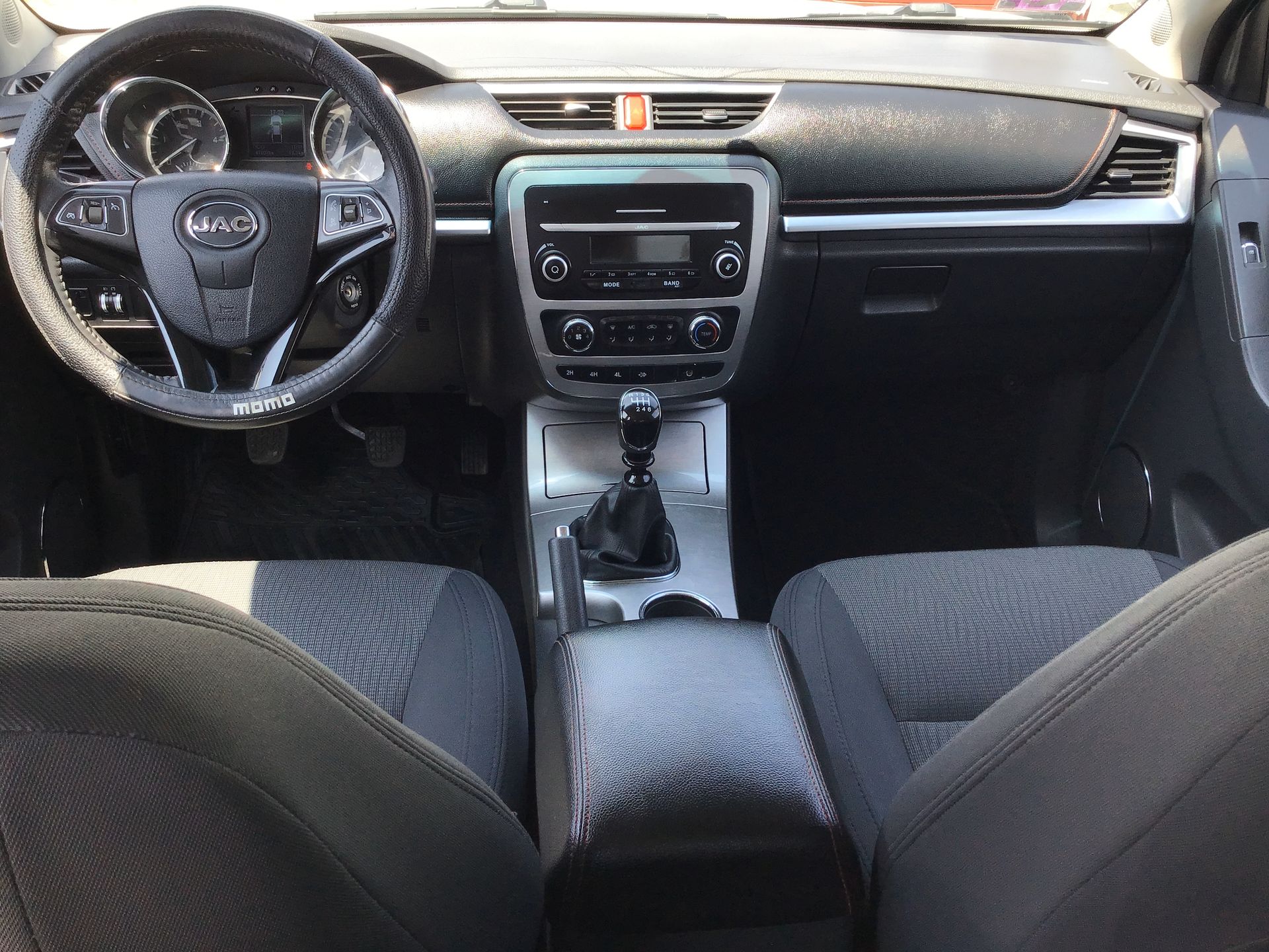 2024 JAC Frison 4p T8 Doble Cabina Diesel L4/2.0/T Man