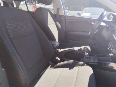 2023 Kia KIA RIO HB 5p EX L4/1.6 Man