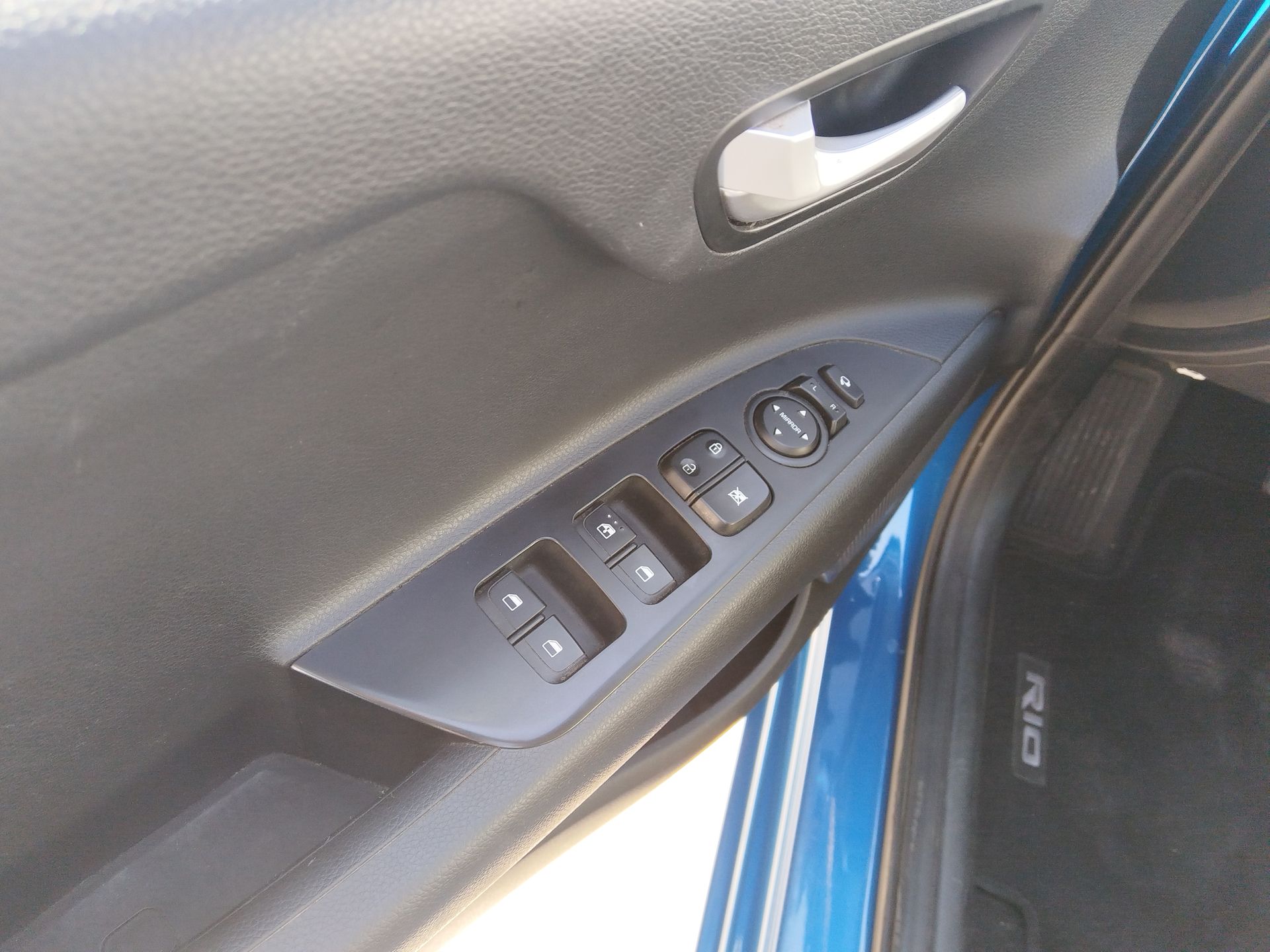 2023 Kia KIA RIO HB 5p EX L4/1.6 Man