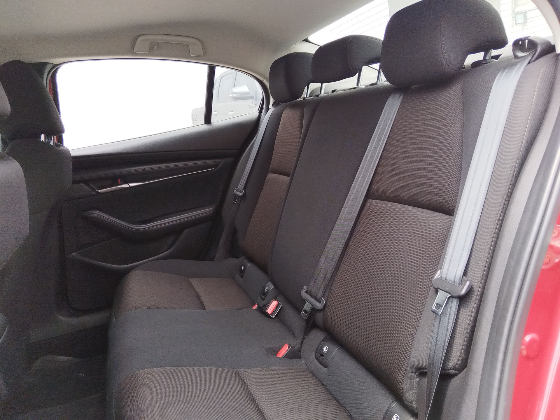 2025 Mazda Mazda 3 4p Sedán i L4/2.5 Man