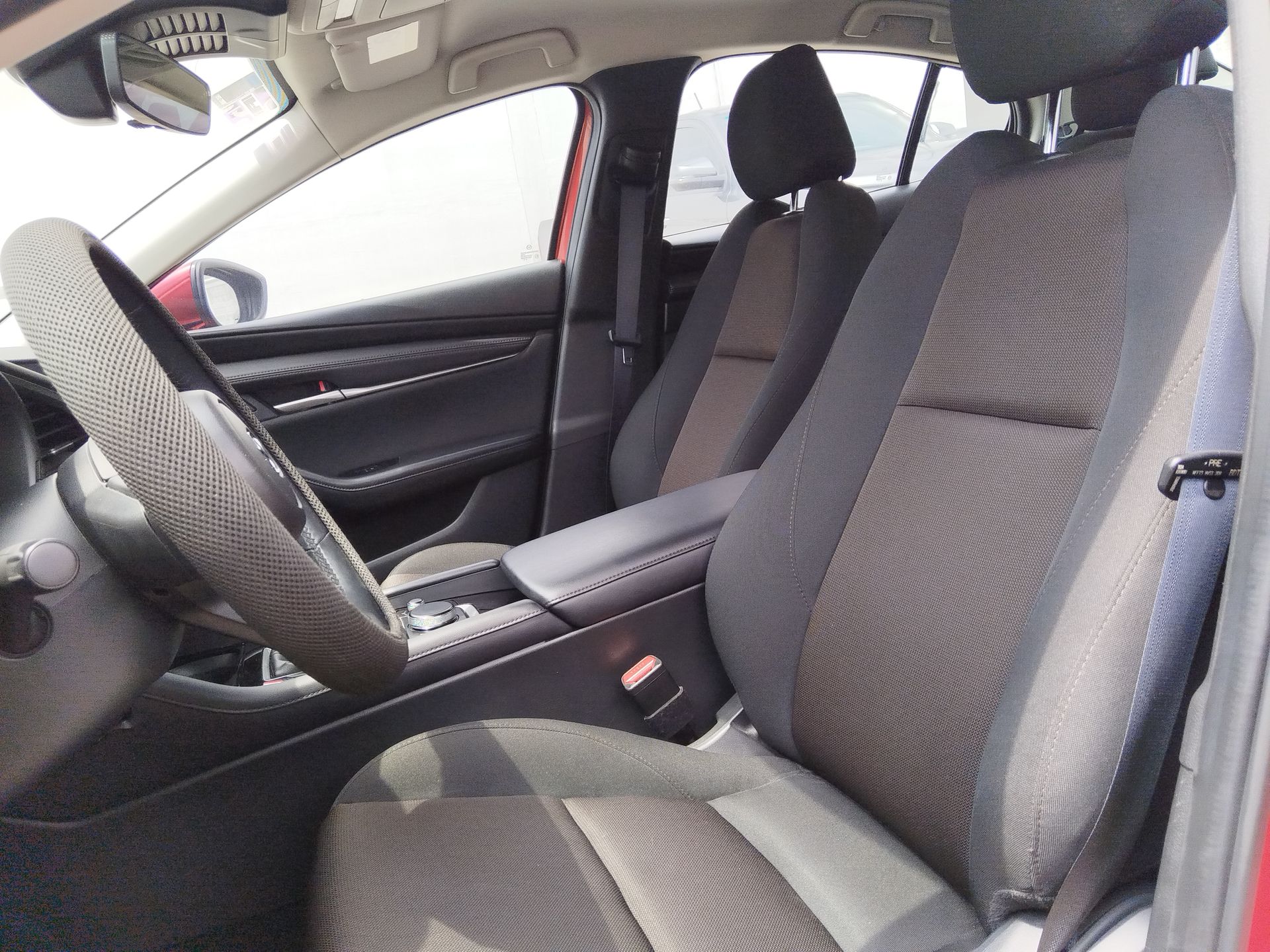 2025 Mazda Mazda 3 4p Sedán i L4/2.5 Man