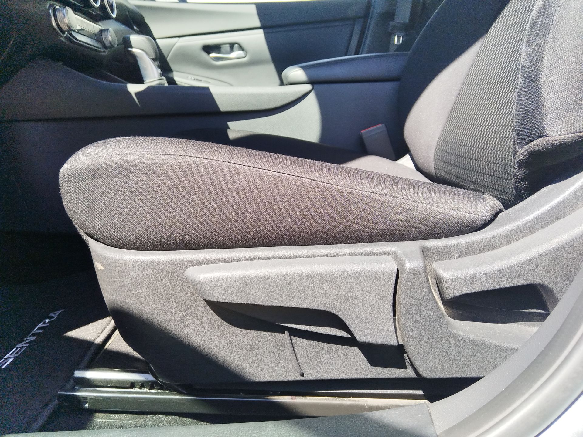 2022 Nissan Sentra 4p Sense L4/2.0 Aut