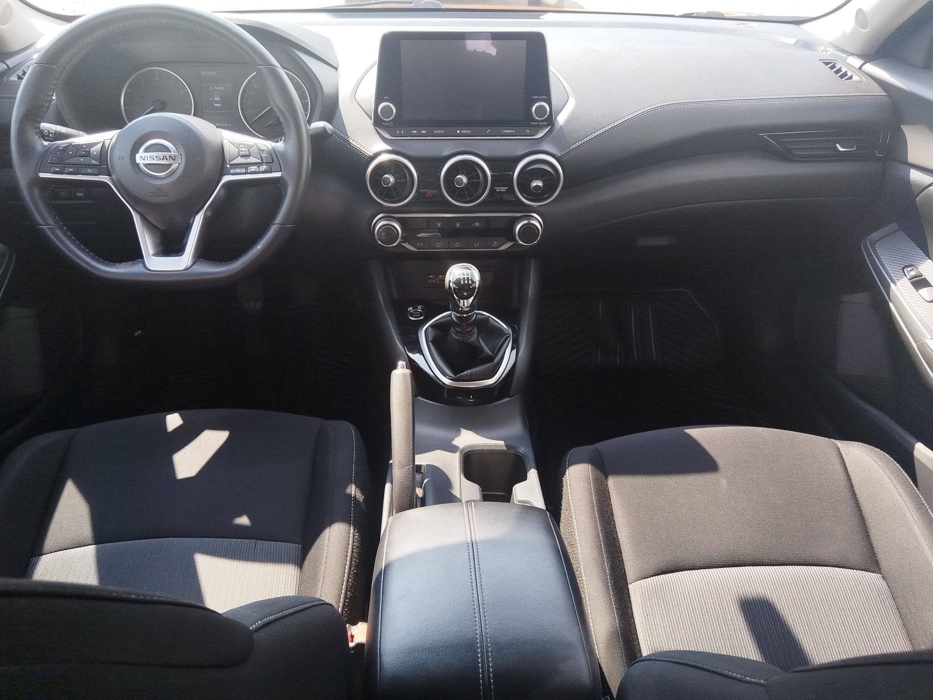 2023 Nissan Sentra 4p Advance L4/2.0 Man