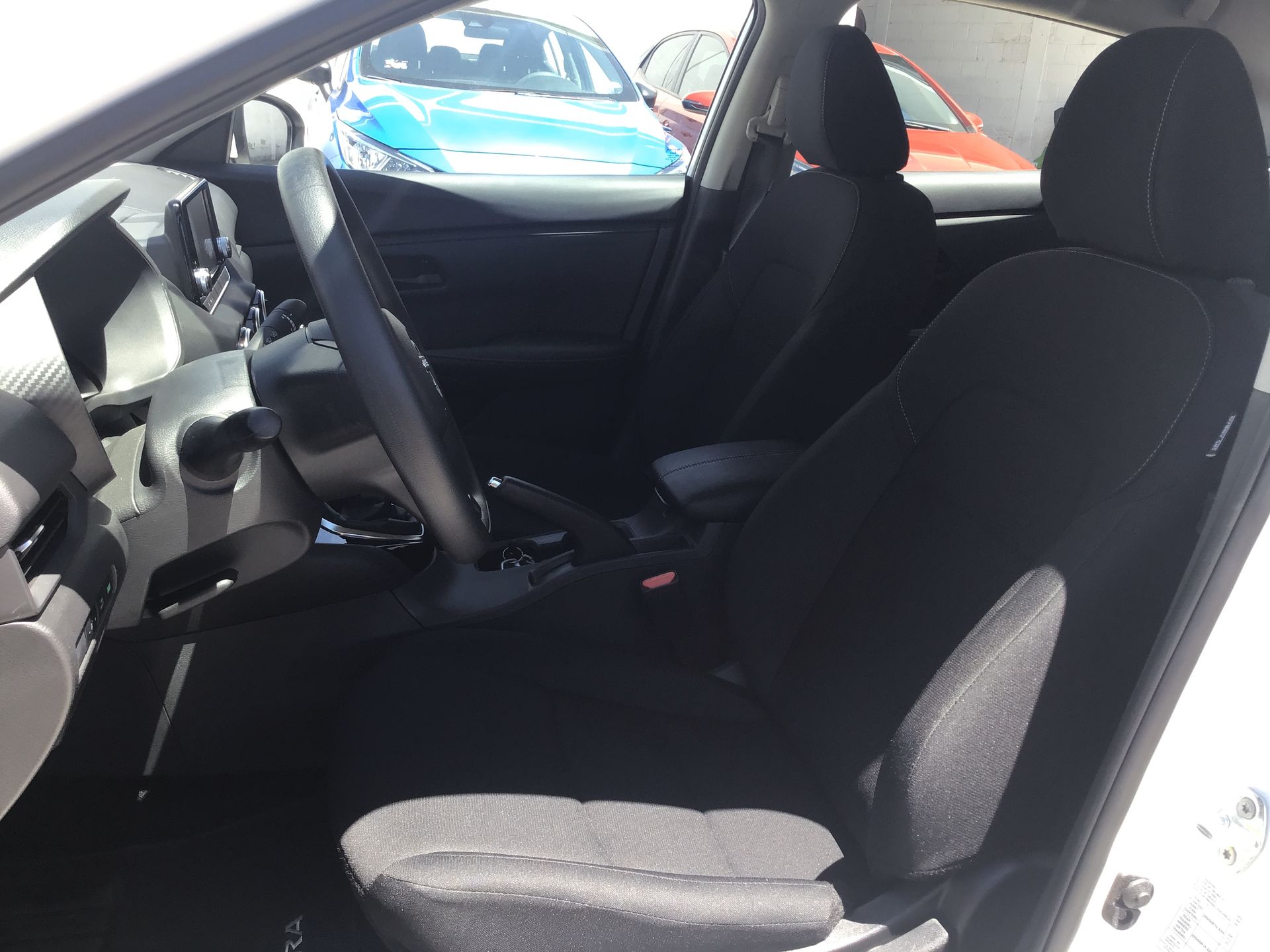 2025 Nissan Sentra 4p Sense L4/2.0 Man