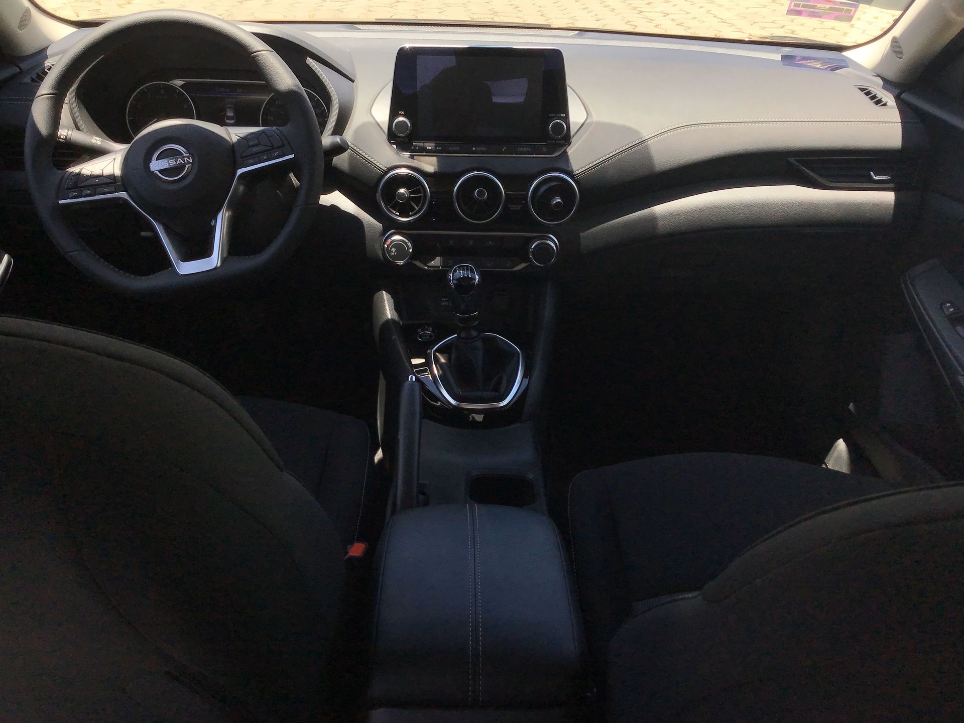 2025 Nissan Sentra 4p Advance L4/2.0 Man