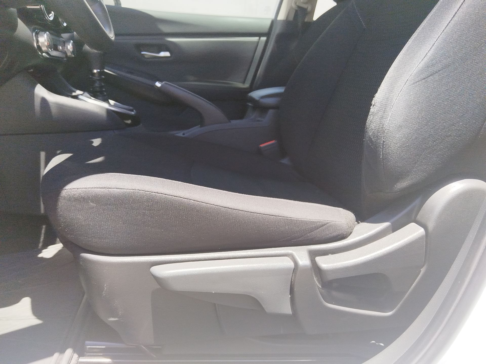 2023 Nissan Sentra 4p Sense L4/2.0 Man