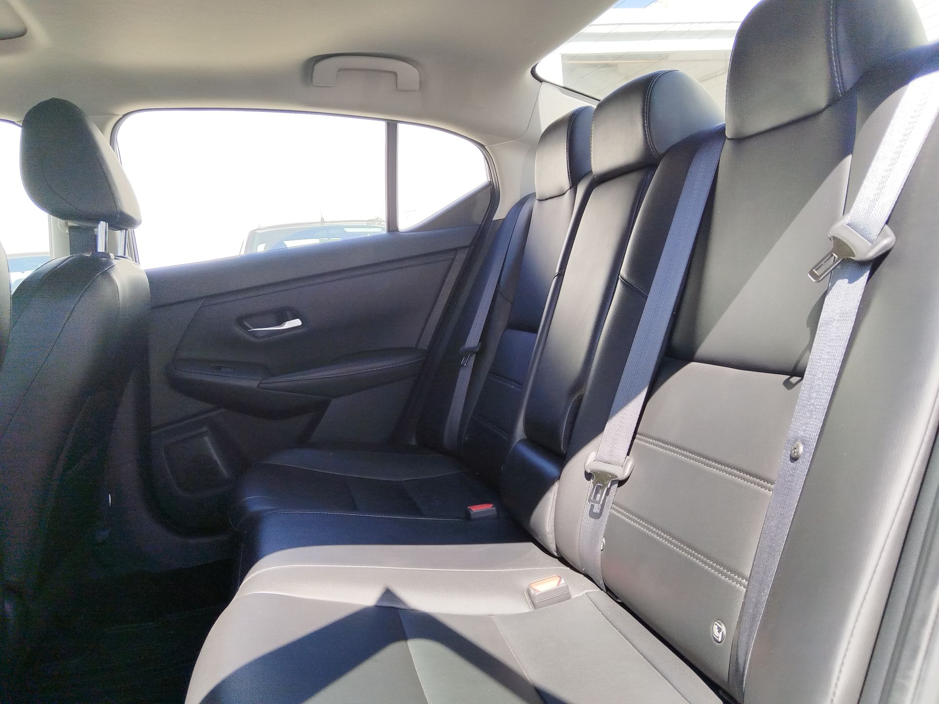 2023 Nissan Sentra 4p SR Platinum L4/2.0 Aut