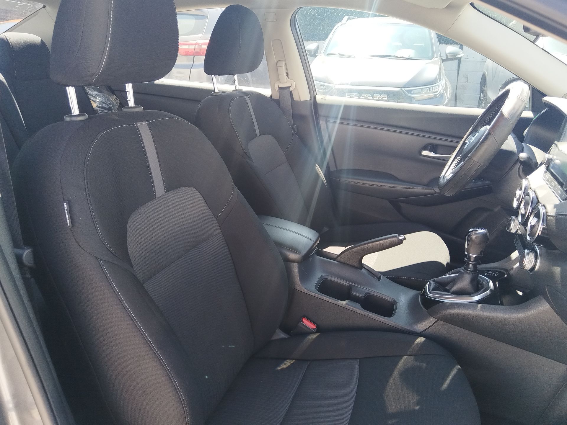 2022 Nissan Sentra 4p Advance L4/2.0 Man