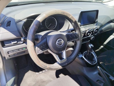 2022 Nissan Sentra 4p Advance L4/2.0 Man