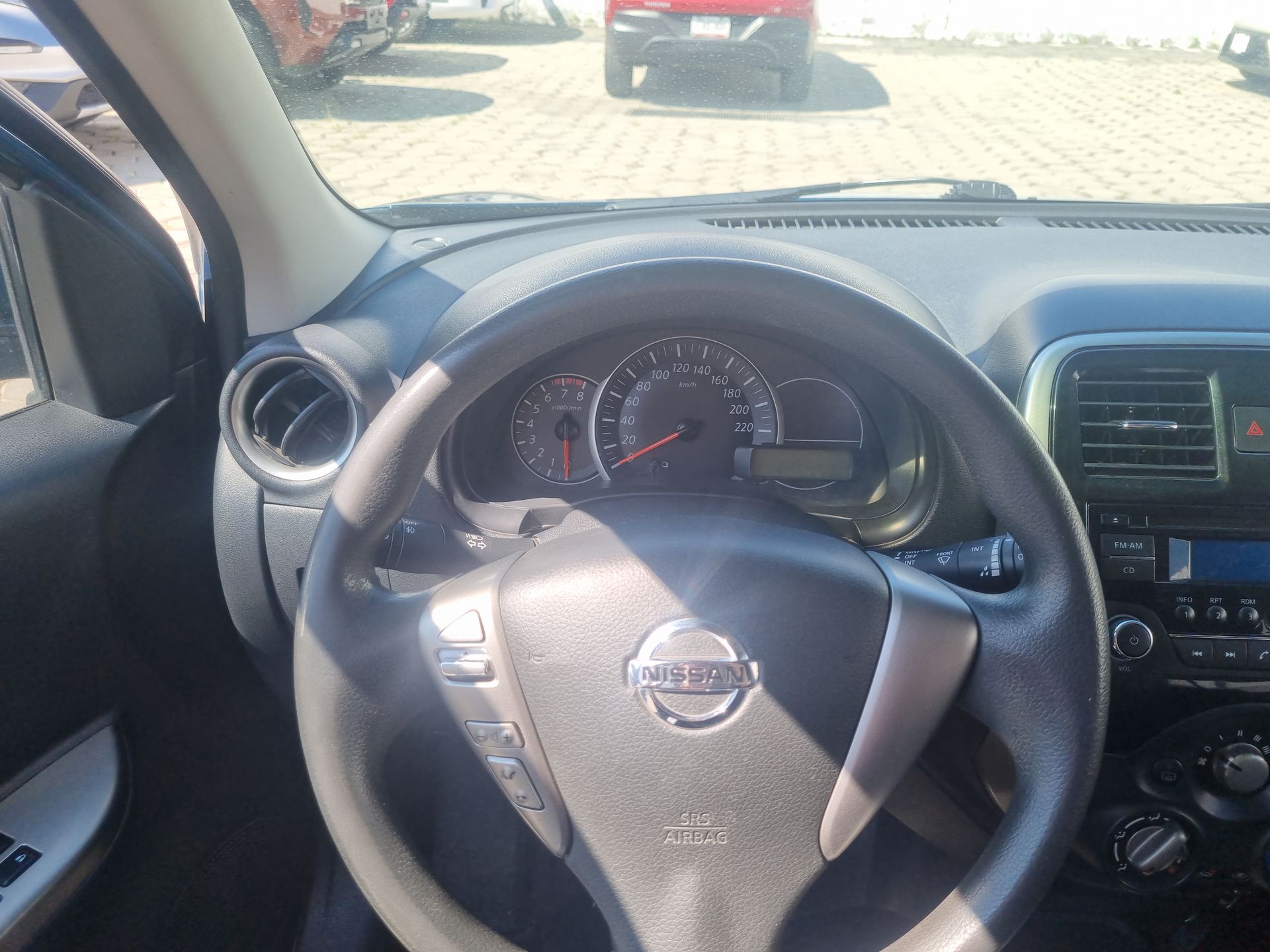 2018 Nissan March 5p Advance L4/1.6 Man