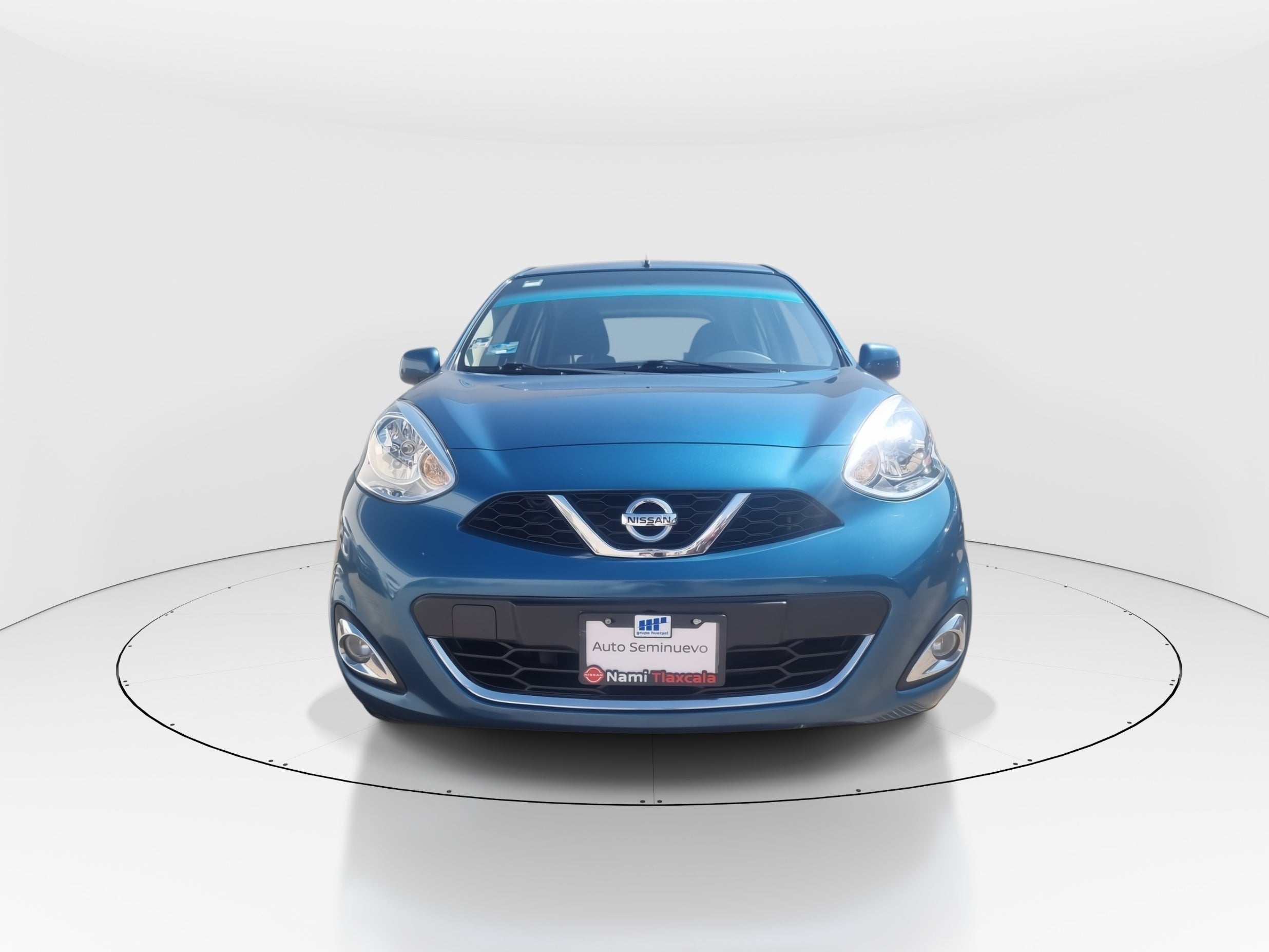 2018 Nissan March 5p Advance L4/1.6 Man