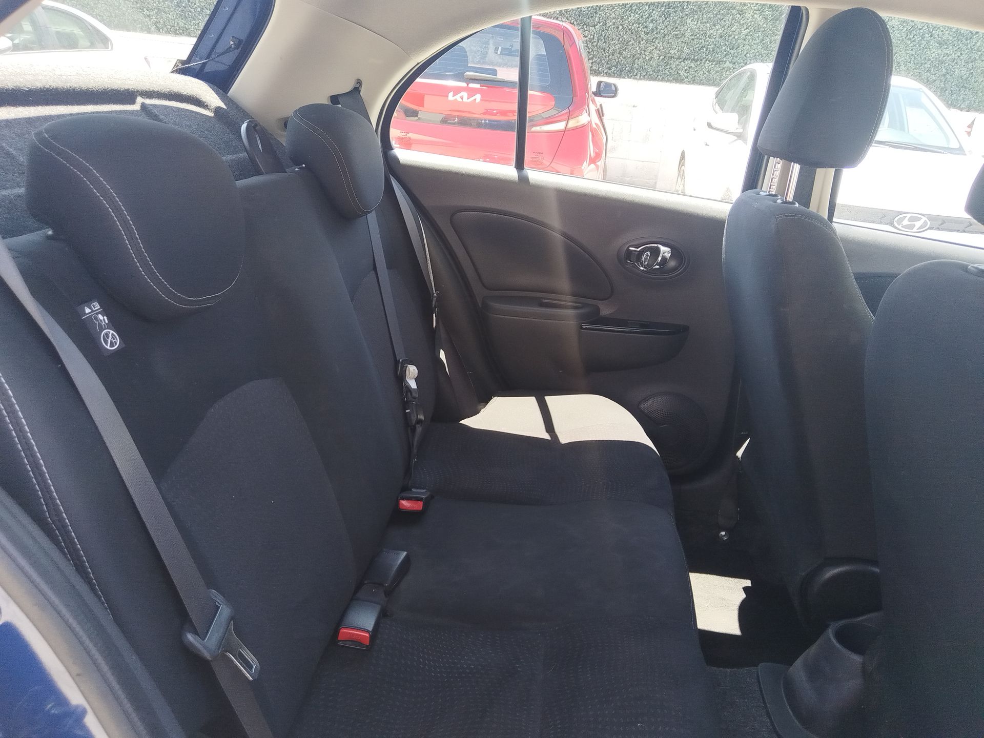 2022 Nissan March 5p Advance L4/1.6 Aut