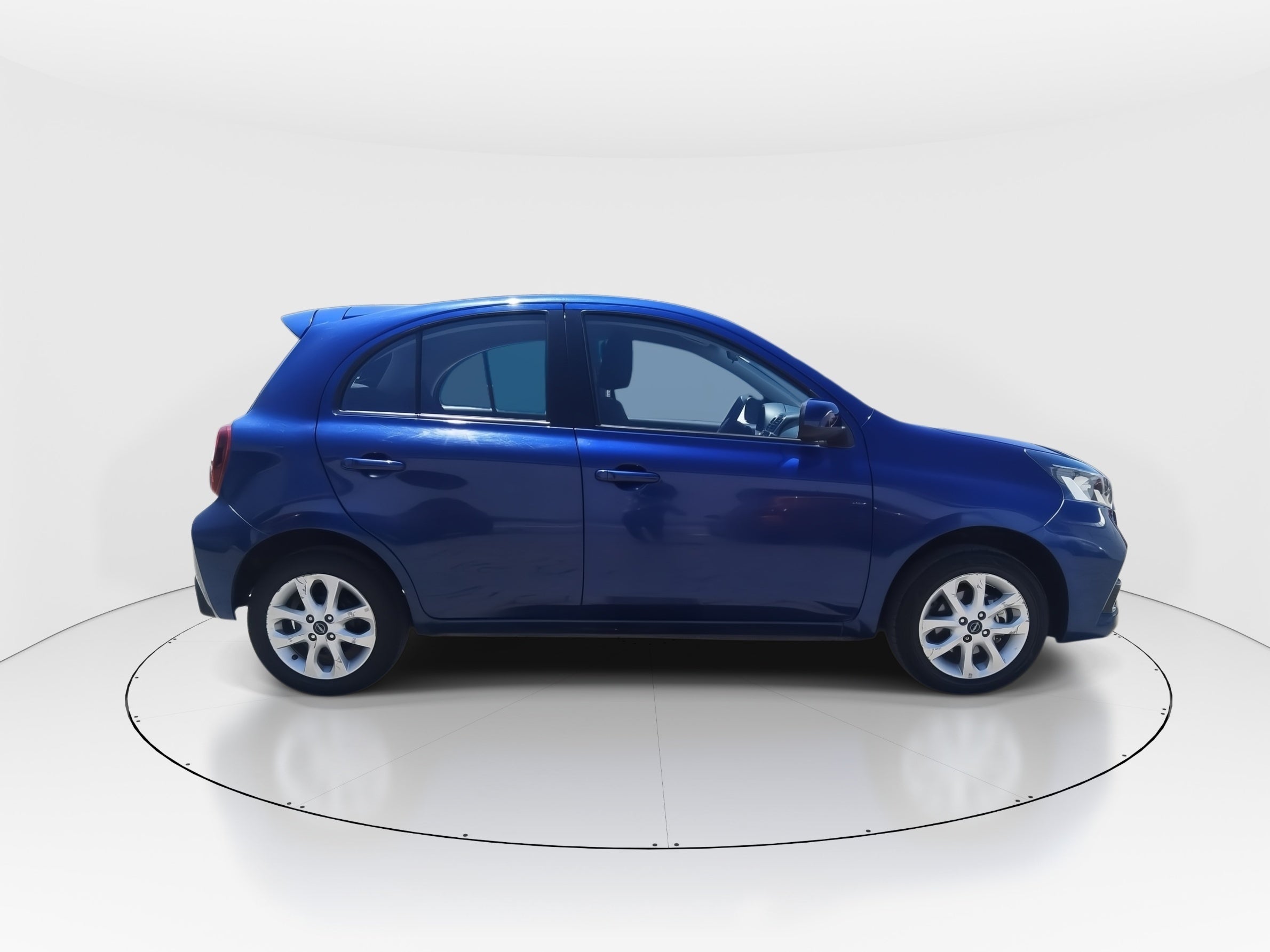2022 Nissan March 5p Advance L4/1.6 Aut