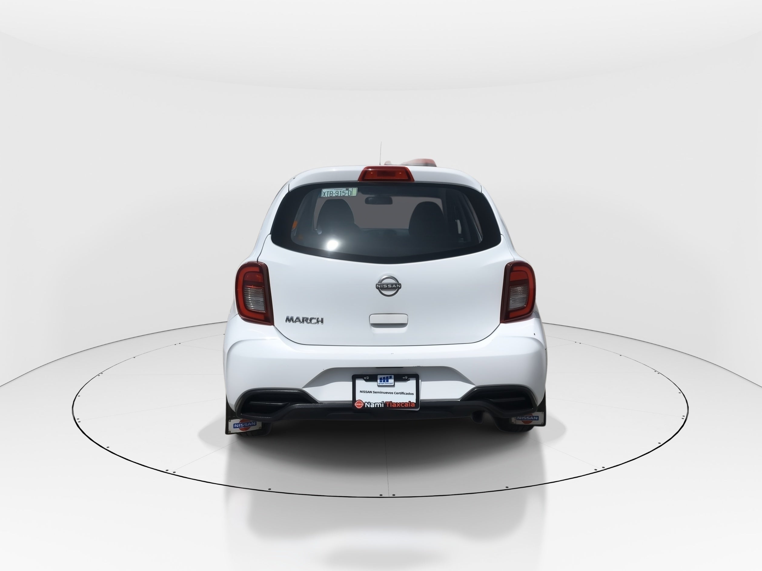 2023 Nissan March 5p Sense L4/1.6 Man