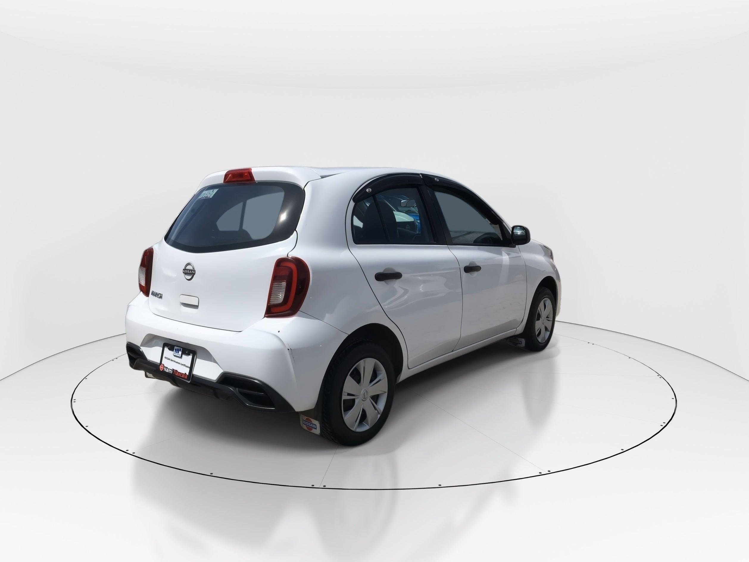 2023 Nissan March 5p Sense L4/1.6 Man