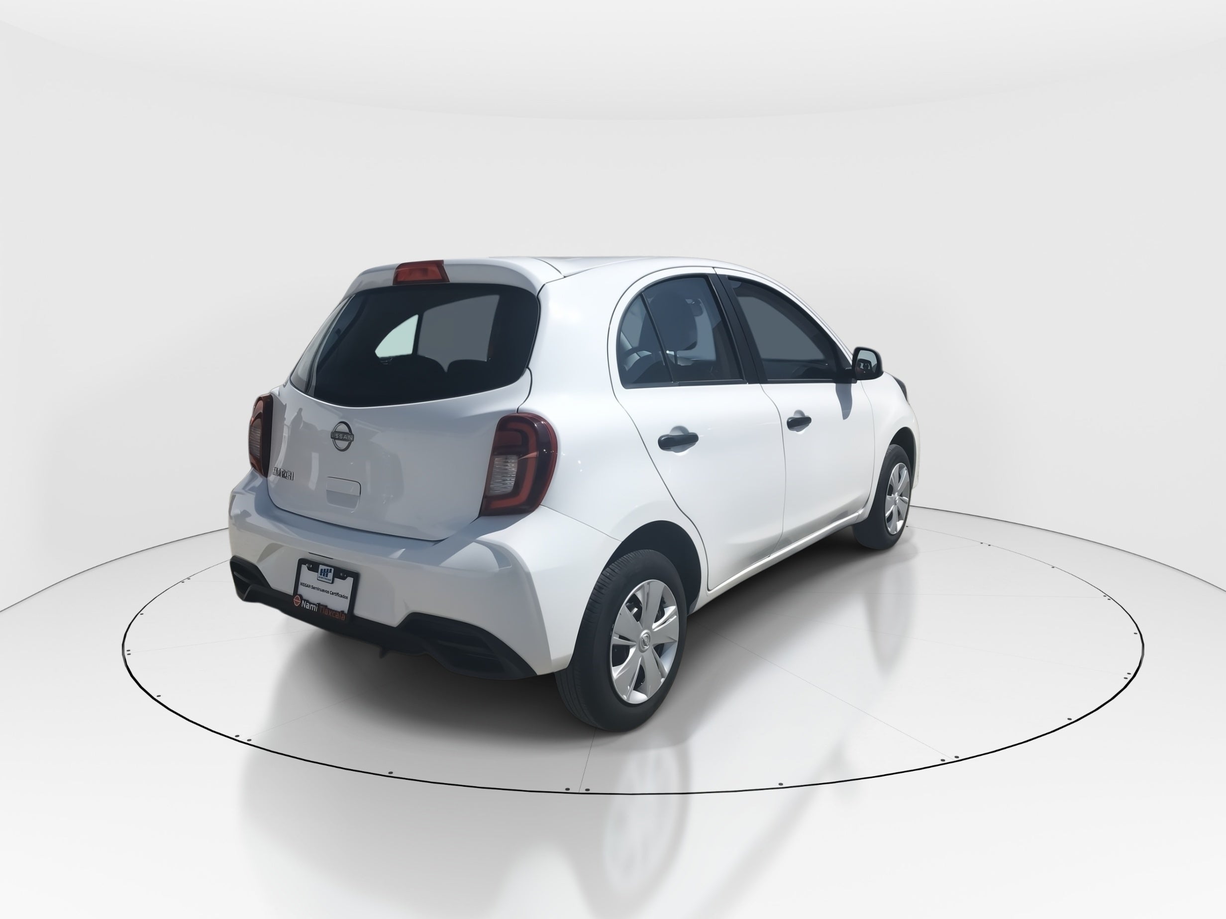 2025 Nissan March 5p Sense L4/1.6 Man