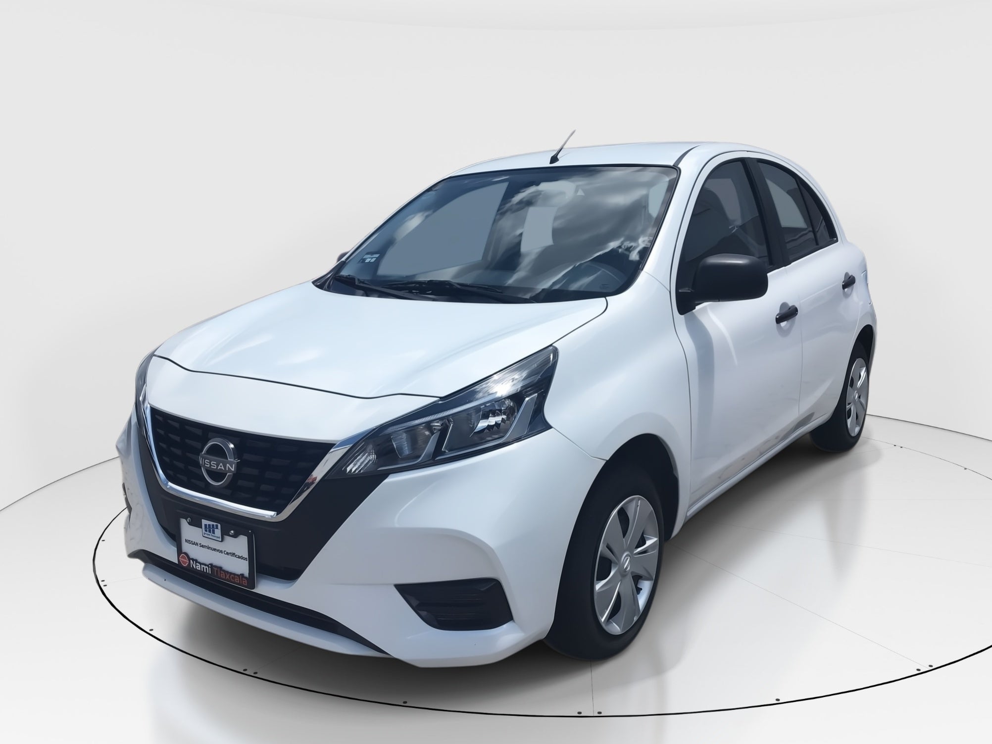 2025 Nissan March 5p Sense L4/1.6 Aut