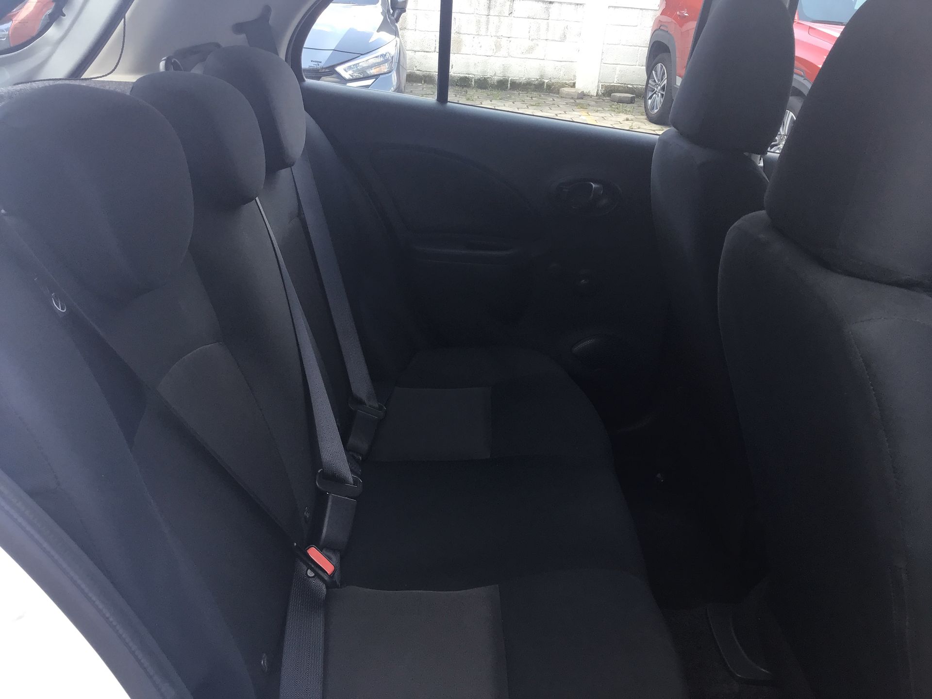 2025 Nissan March 5p Sense L4/1.6 Aut