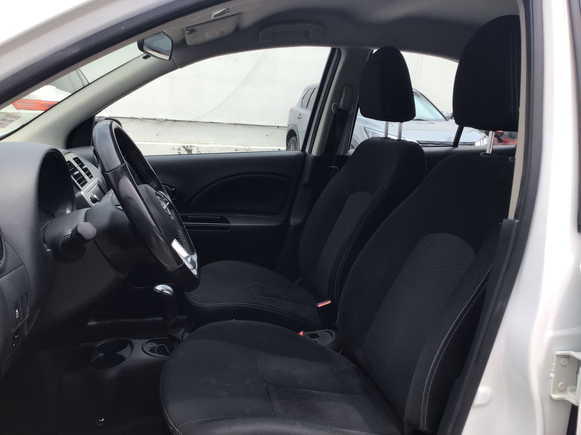2024 Nissan March 5p Exclusive L4/1.6 Man